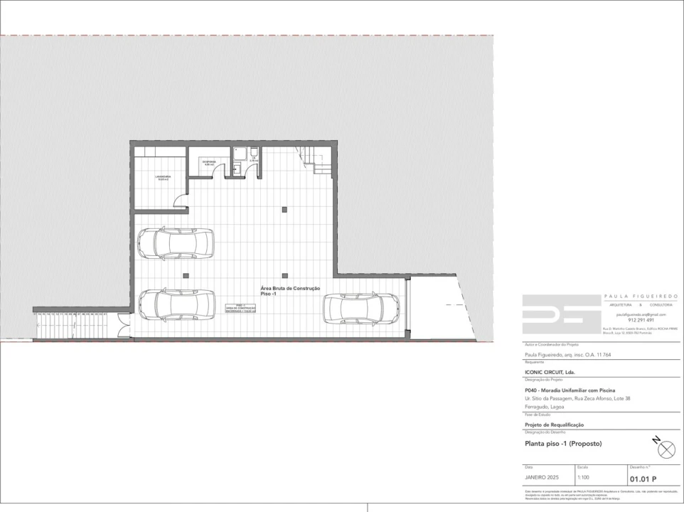 Moradia T5 para Venda em Estômbar e Parchal Foto 52