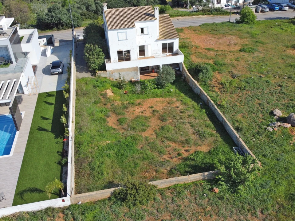 Moradia T5 para Venda em Estômbar e Parchal Foto 39