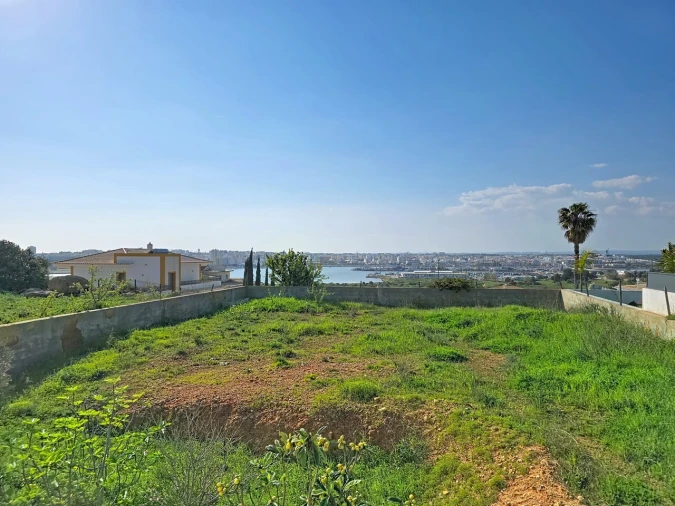 Moradia T5 para Venda em Estômbar e Parchal Foto 26