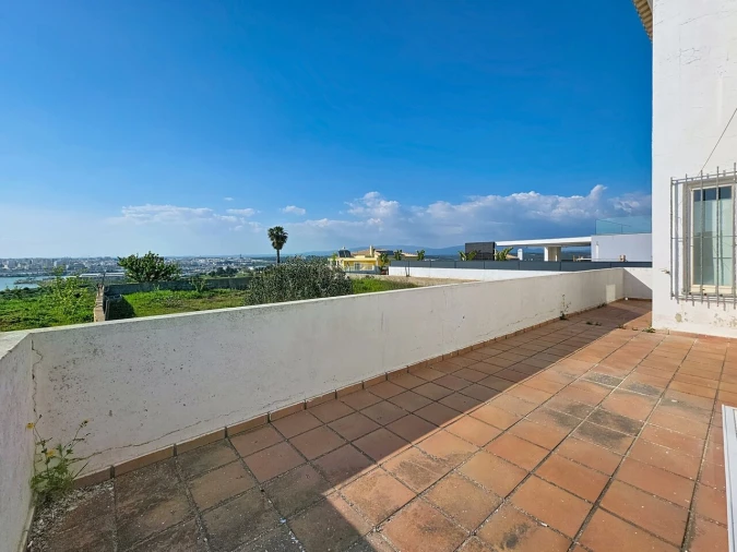 Moradia T5 para Venda em Estômbar e Parchal Foto 27