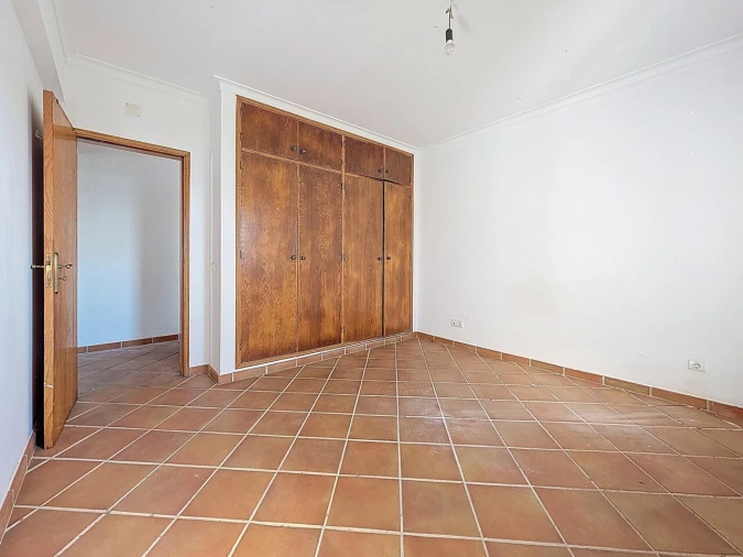 Moradia T5 para Venda em Estômbar e Parchal Foto 45