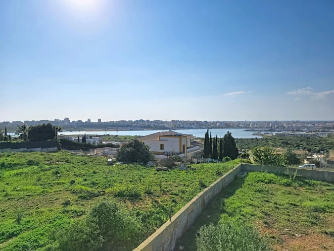 Moradia T5 para Venda em Estômbar e Parchal Foto 46