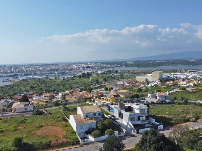 Moradia T5 para Venda em Estômbar e Parchal Foto 34