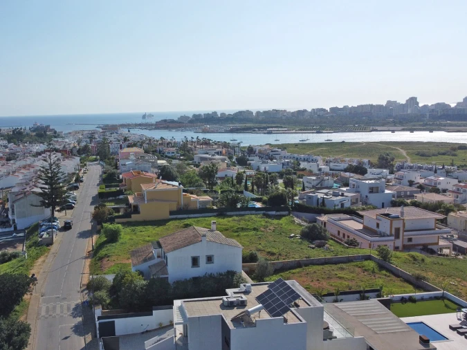 Moradia T5 para Venda em Estômbar e Parchal Foto 36