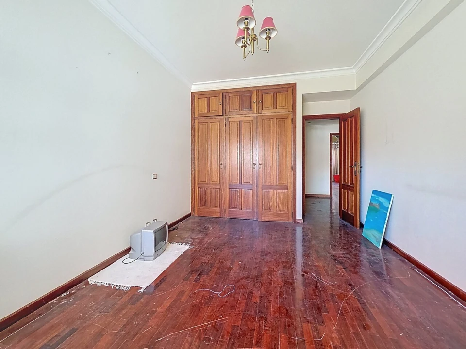 Apartamento T4 para Venda em Areeiro Foto 10