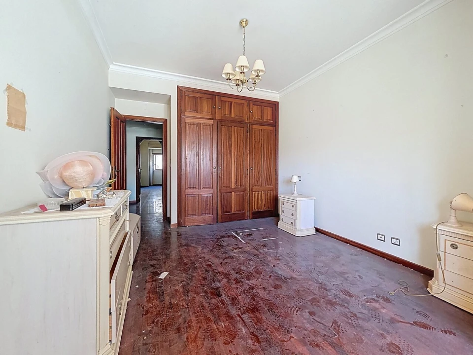 Apartamento T4 para Venda em Areeiro Foto 21