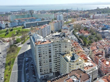 Apartamento T4 para Venda em Areeiro