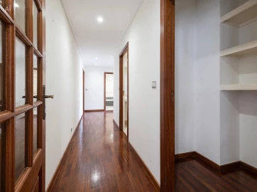 Apartamento T4 para Venda em Areeiro