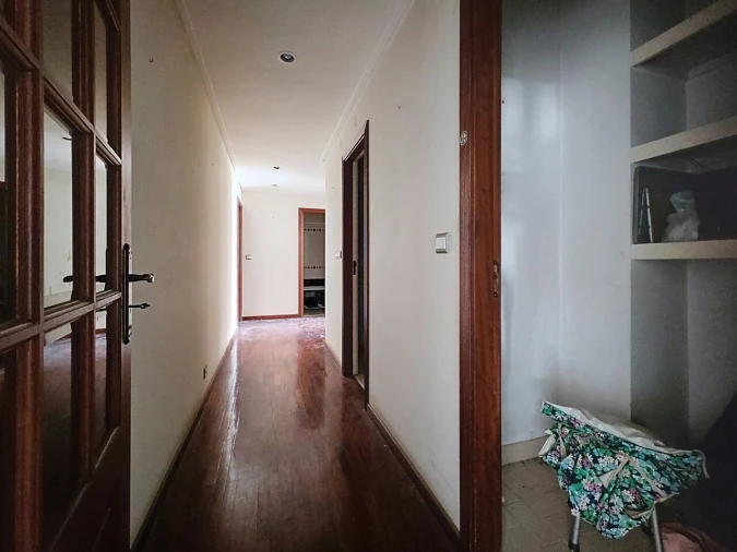 Apartamento T4 para Venda em Areeiro Foto 22
