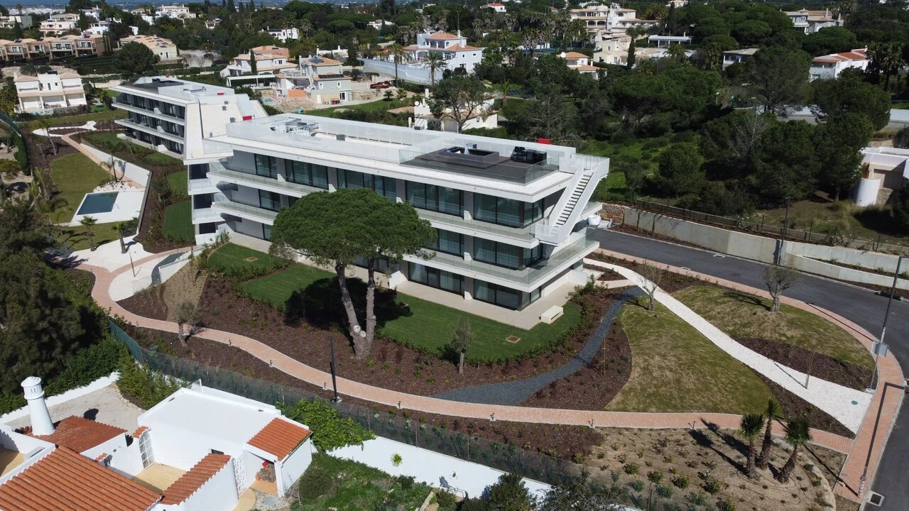 Apartamento T4 para Venda em Lagoa e Carvoeiro Foto 27
