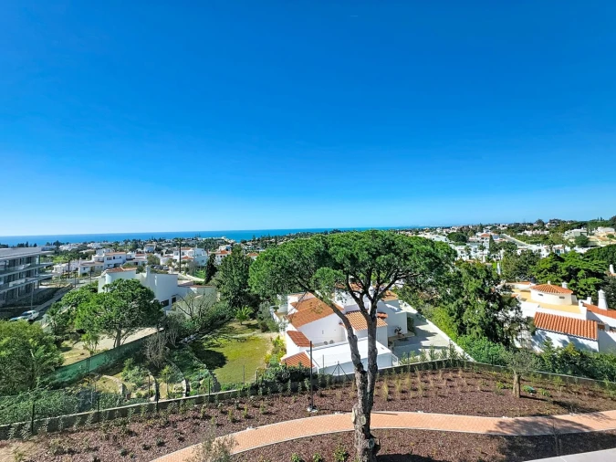 Apartamento T4 para Venda em Lagoa e Carvoeiro Foto 3