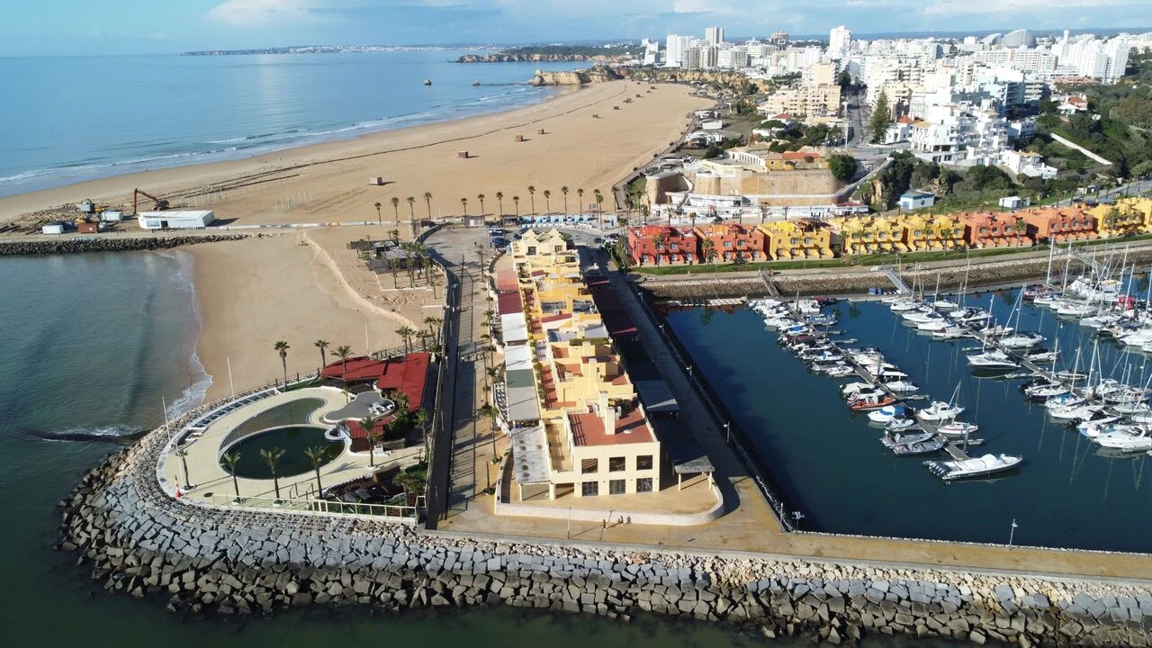 Loja para Venda em Portimão Foto 1