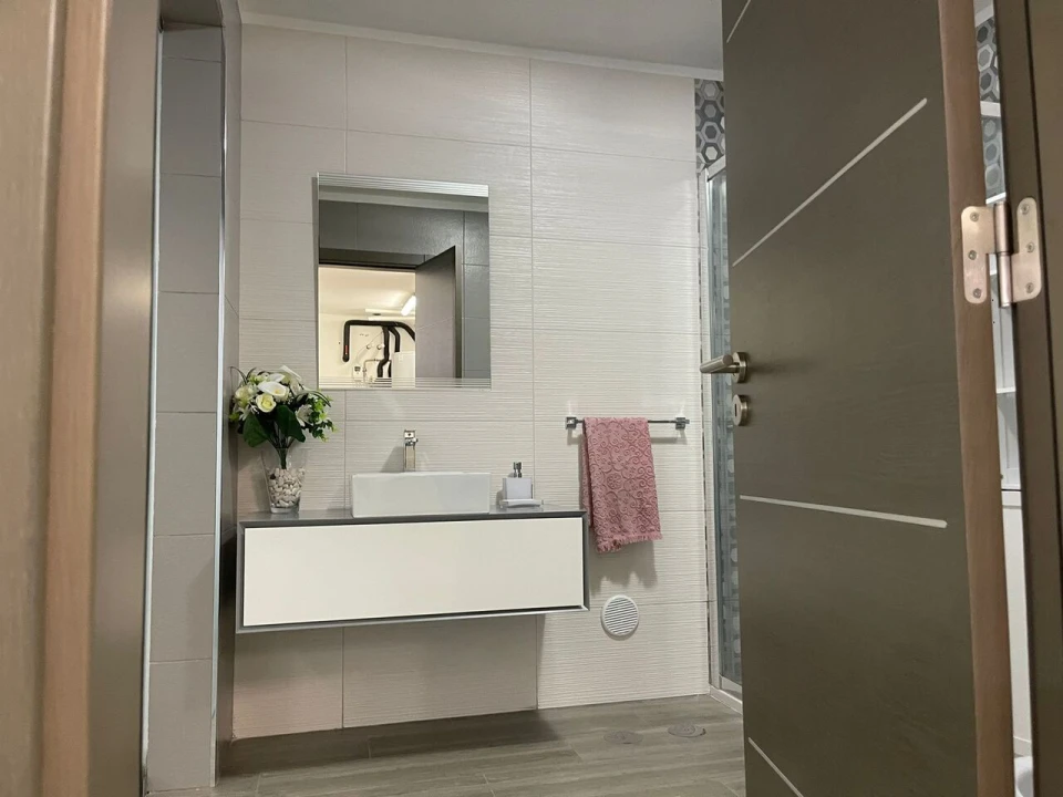 Moradia T4 para Venda em Estômbar e Parchal Foto 20