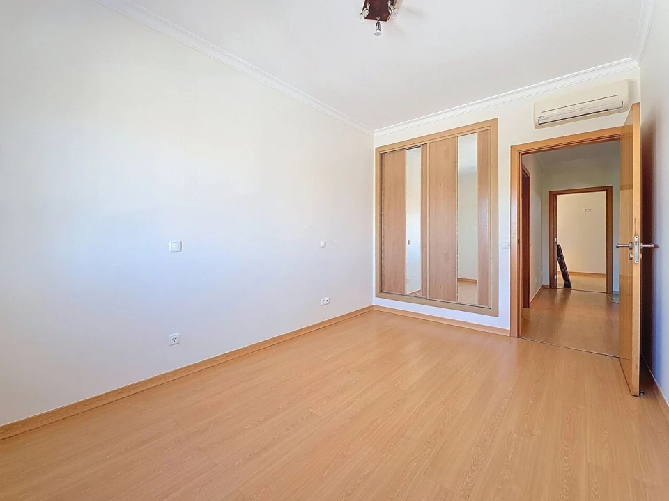 Moradia T3 para Venda em Estômbar e Parchal Foto 24