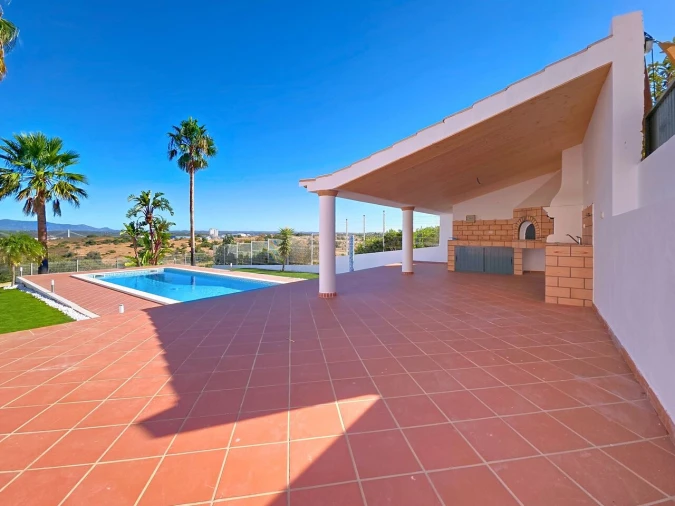 Moradia T3 para Venda em Estômbar e Parchal Foto 9