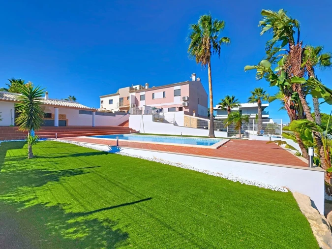 Moradia T3 para Venda em Estômbar e Parchal Foto 12