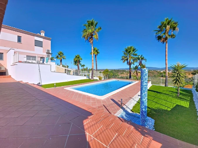 Moradia T3 para Venda em Estômbar e Parchal Foto 14