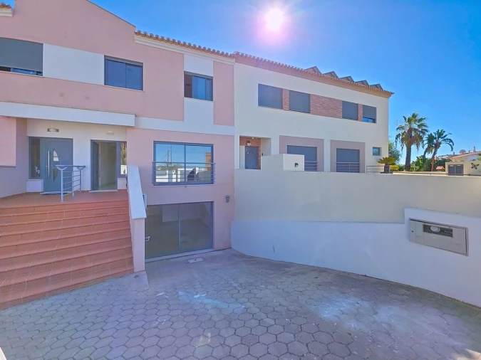 Moradia T3 para Venda em Estômbar e Parchal Foto 19