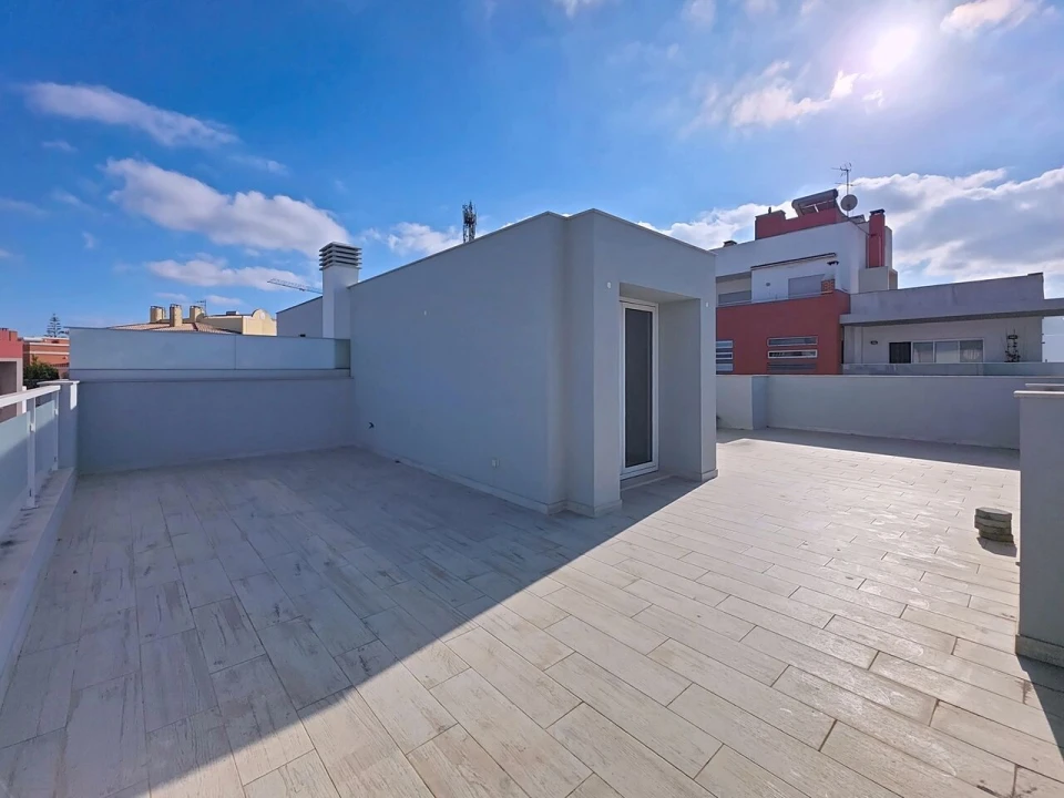 Moradia T3 para Venda em Estômbar e Parchal Foto 34