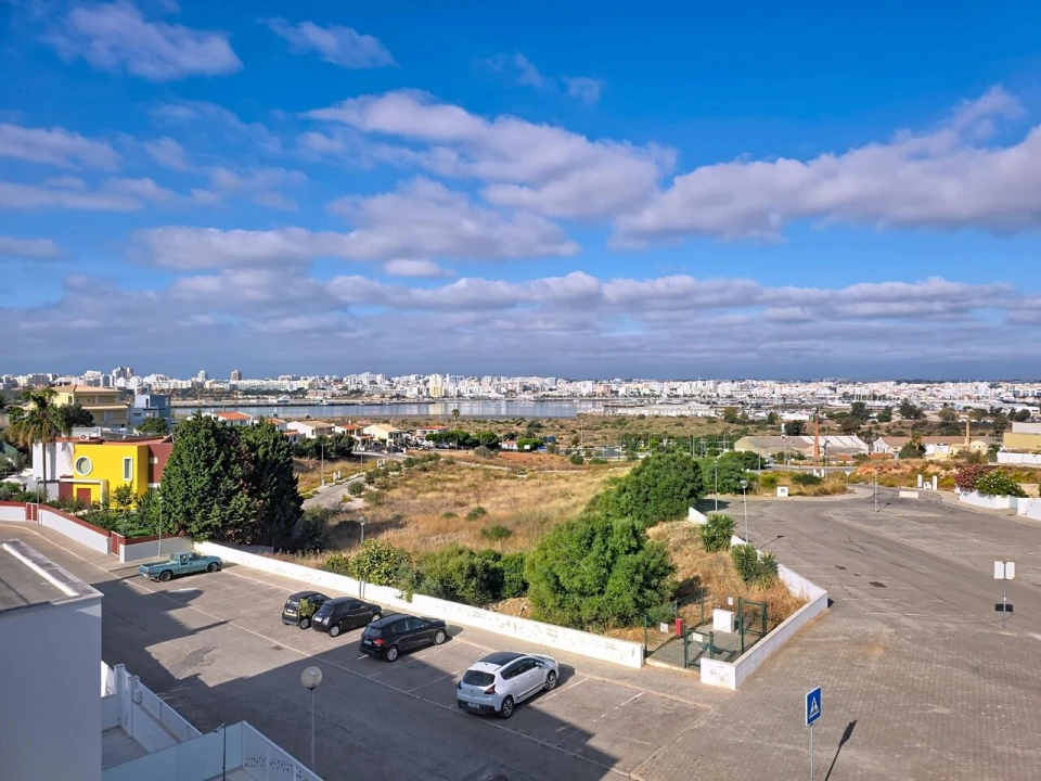 Moradia T3 para Venda em Estômbar e Parchal Foto 5