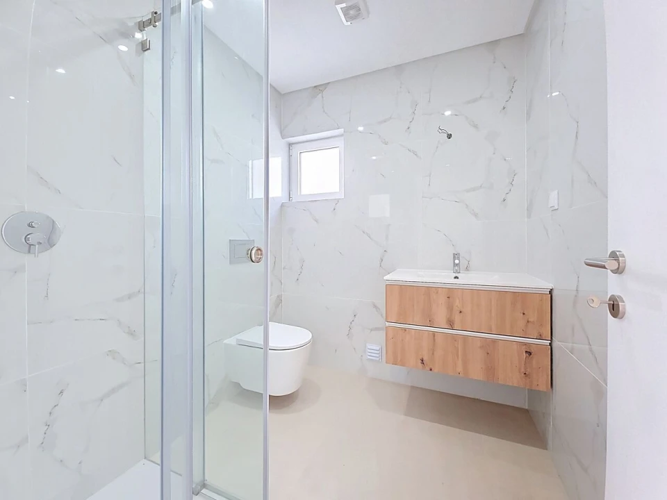 Moradia T3 para Venda em Estômbar e Parchal Foto 25