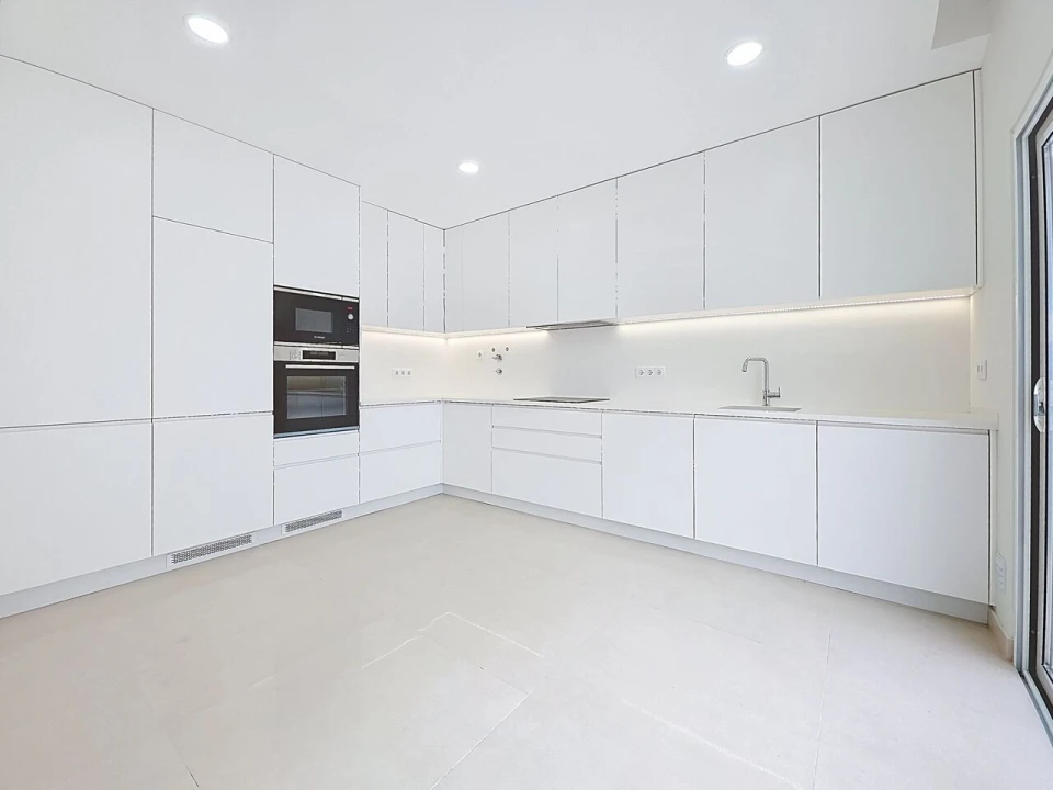 Moradia T3 para Venda em Estômbar e Parchal Foto 14