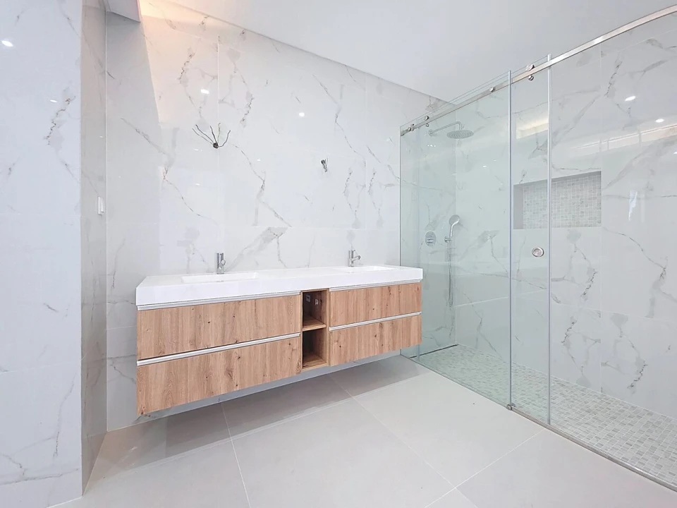 Moradia T3 para Venda em Estômbar e Parchal Foto 31