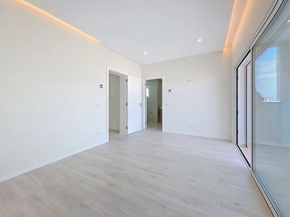 Moradia T3 para Venda em Estômbar e Parchal Foto 32