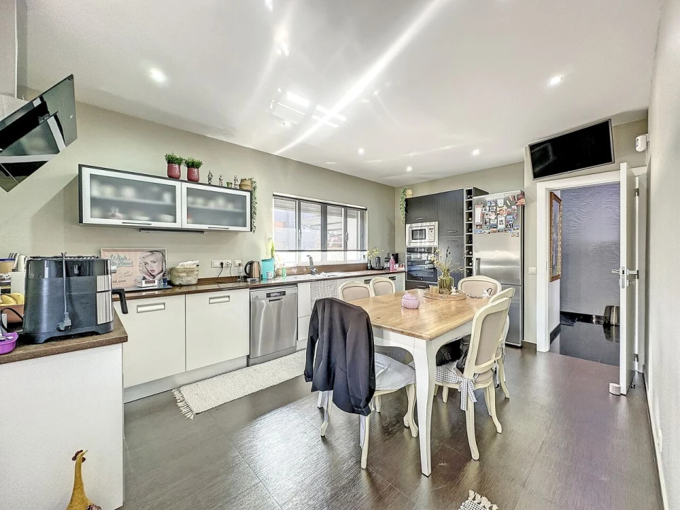 Moradia T4 para Venda em Estômbar e Parchal Foto 7