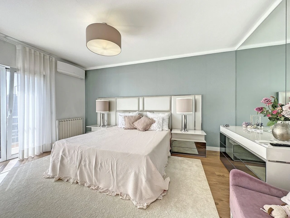 Moradia T4 para Venda em Estômbar e Parchal Foto 25