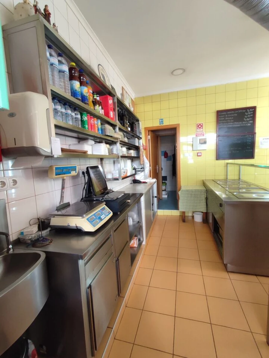 Loja para Trespasse em Portimão Foto 4