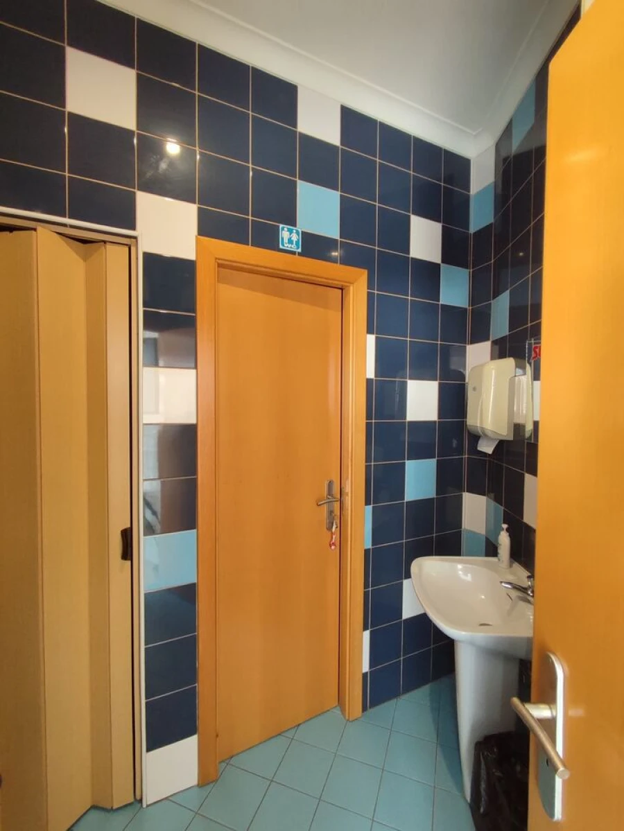 Loja para Trespasse em Portimão Foto 9