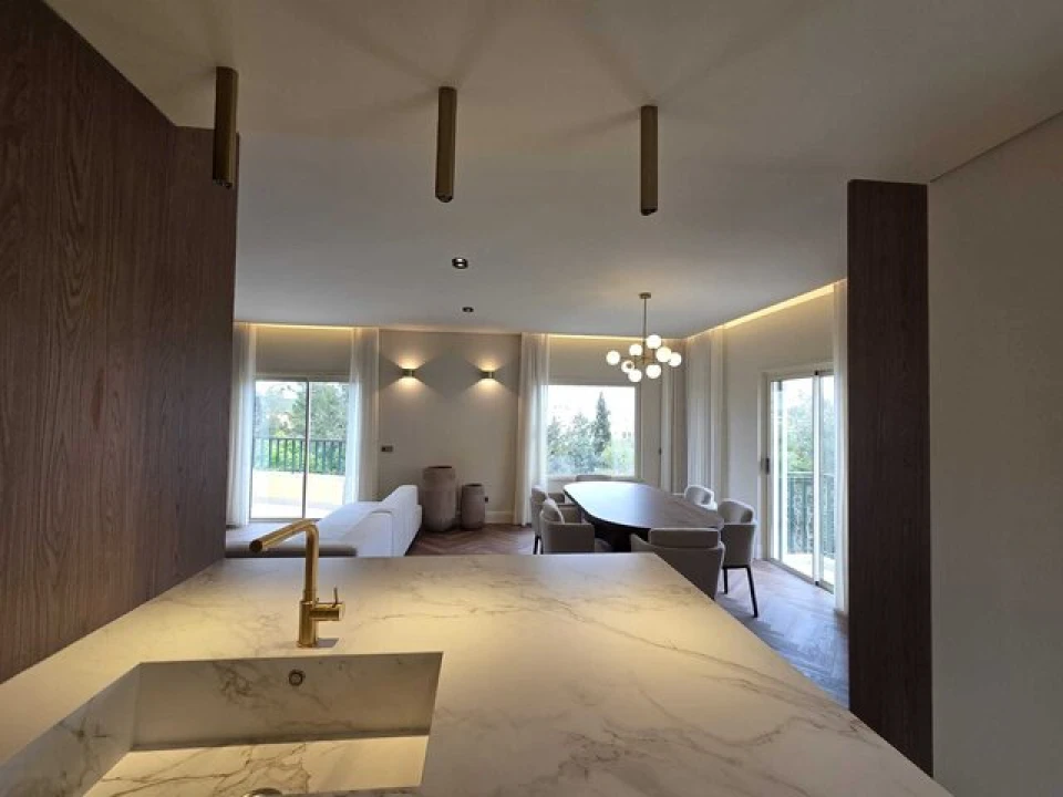 Apartamento T2 para Venda em Estômbar e Parchal Foto 19