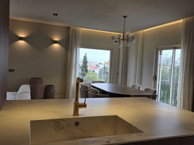 Apartamento T2 para Venda em Estômbar e Parchal Foto 3