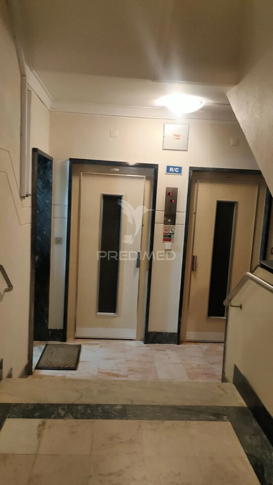 Apartamento T2 para Venda em Algés, Linda-A-Velha e Cruz Quebrada-Dafundo Foto 16