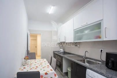 Apartamento T3 para Venda em Laranjeiro e Feijó