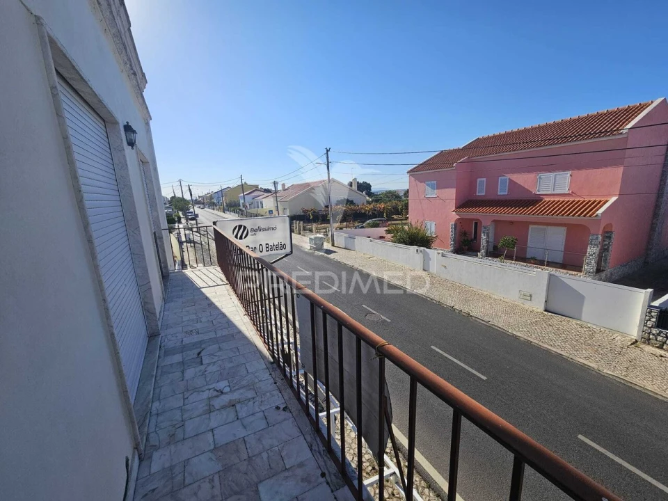 Apartamento T4 para Venda em Gaio-Rosário e Sarilhos Pequenos Foto 8