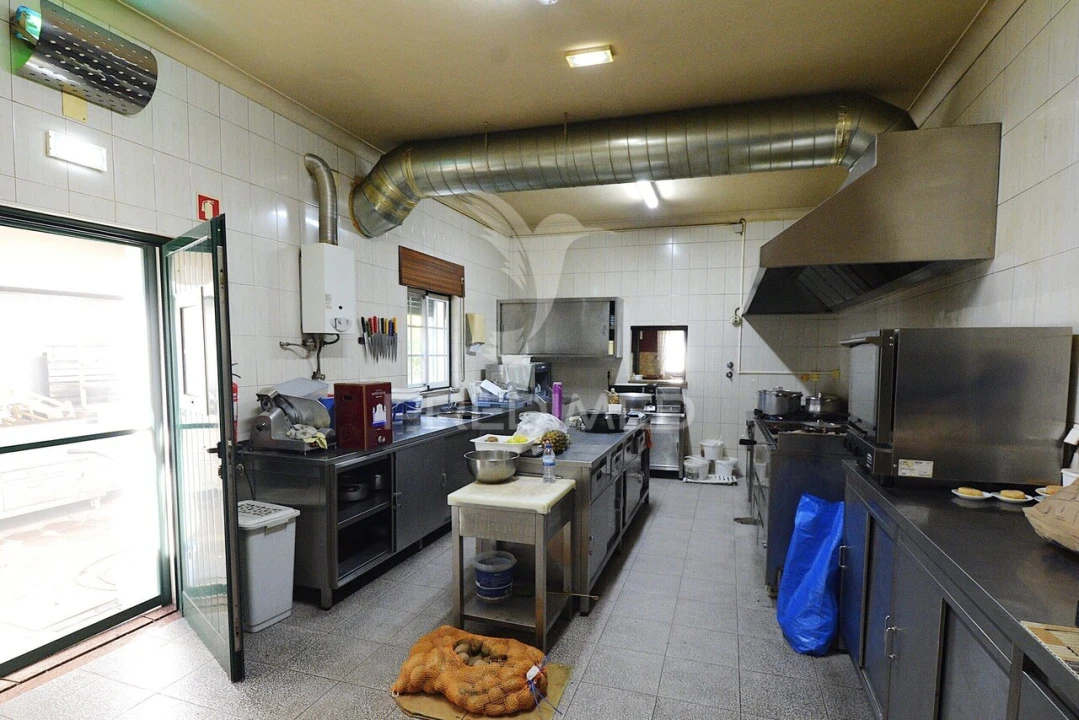 Loja para Venda em Monforte Foto 12