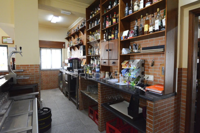 Loja para Venda em Monforte Foto 3