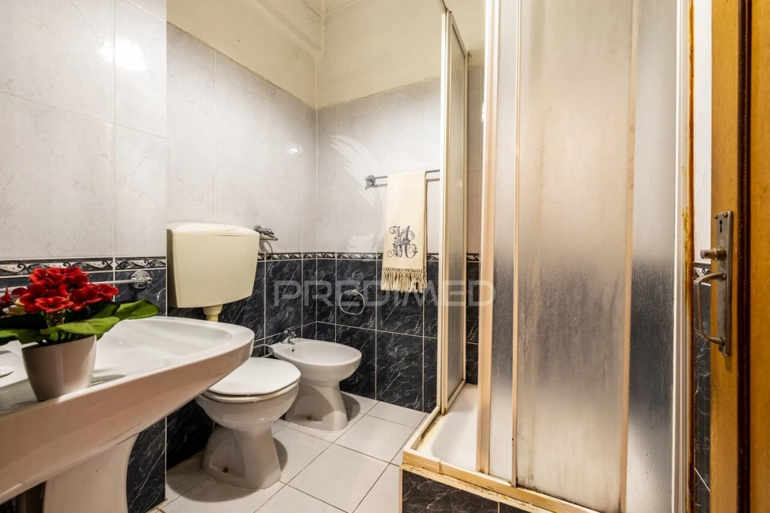 Apartamento T3 para Venda em Alcobaça e Vestiaria Foto 29