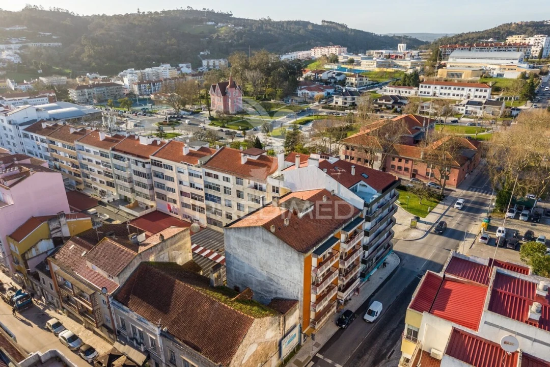 Apartamento T3 para Venda em Alcobaça e Vestiaria Foto 37