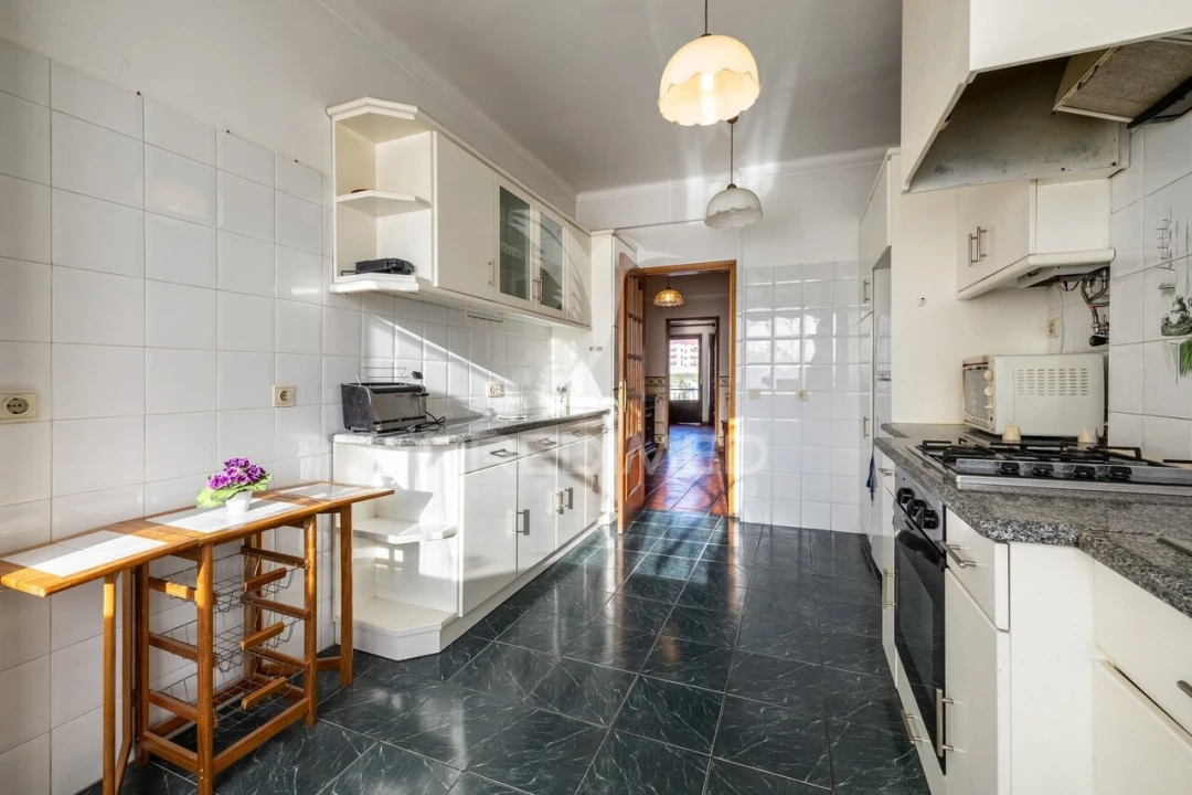 Apartamento T3 para Venda em Alcobaça e Vestiaria Foto 10