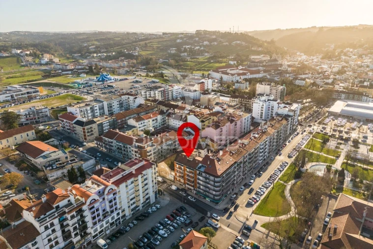 Apartamento T3 para Venda em Alcobaça e Vestiaria Foto 39