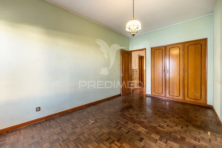 Apartamento T3 para Venda em Alcobaça e Vestiaria Foto 31