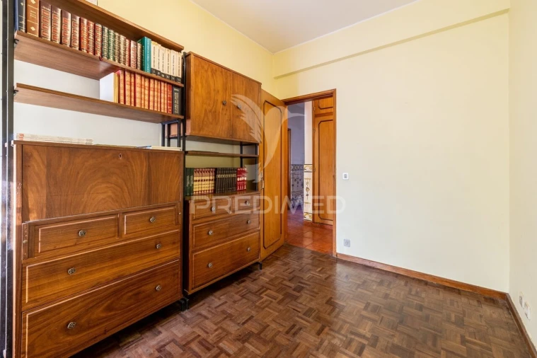 Apartamento T3 para Venda em Alcobaça e Vestiaria Foto 23