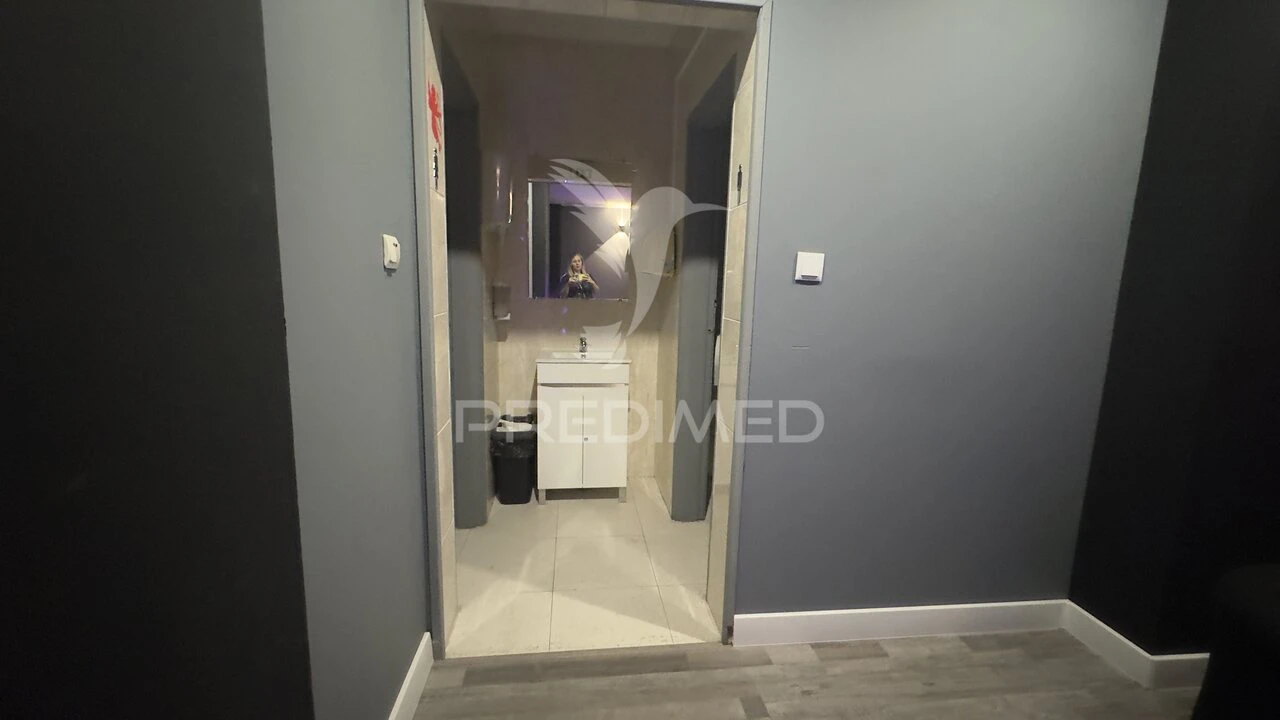 Loja para Trespasse em Corroios Foto 14