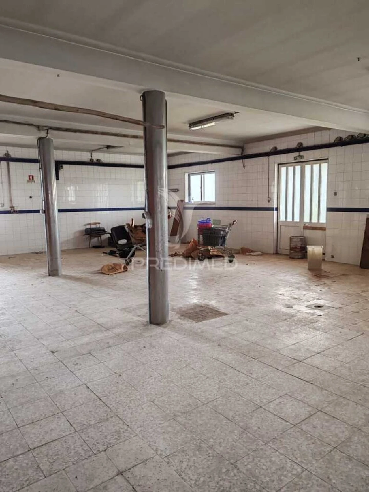 Armazém para Arrendamento em Alcobaça e Vestiaria Foto 18