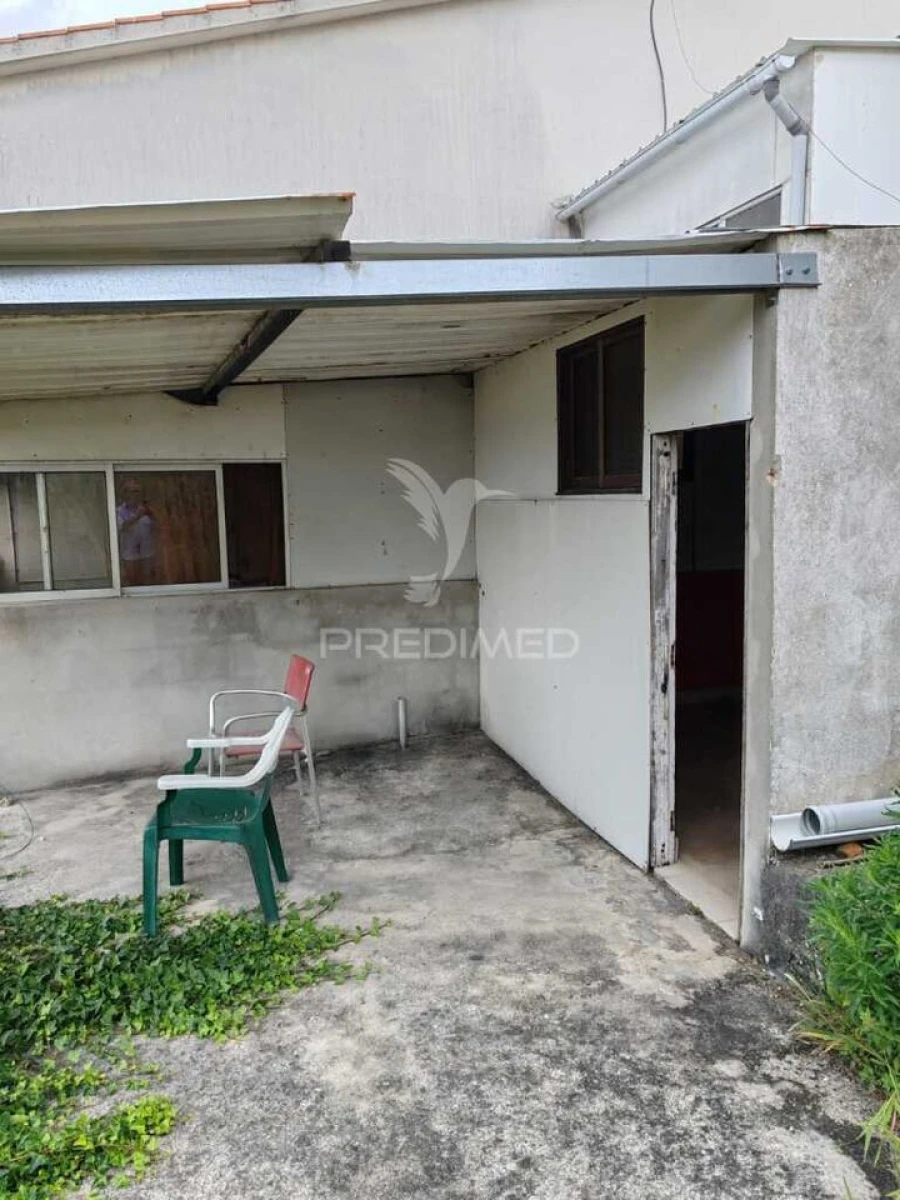 Armazém para Arrendamento em Alcobaça e Vestiaria Foto 23