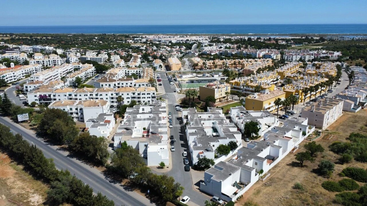 Moradia T3 para Venda em Conceição e Cabanas de Tavira Foto 3