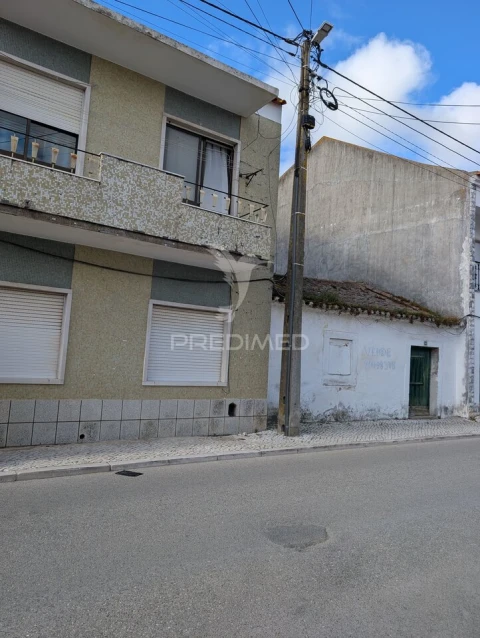 Moradia T8 para Venda em Salvaterra de Magos e Foros de Salvaterra